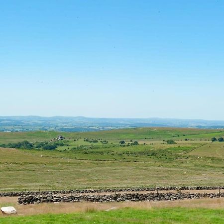 イェルバートン Dartmoor Barn On North Hessary Torヴィラ エクステリア 写真